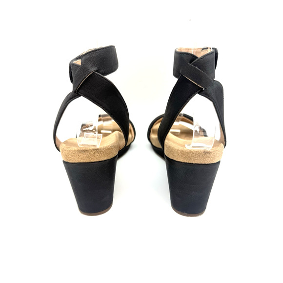 Lucky Brand Womens Kellio Sandal Size Taupe Leather Wedge Heel Ankle Strap 7.5 - Picture 3 of 6